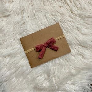 Mauve Simple Bow on Nylon or Clip In